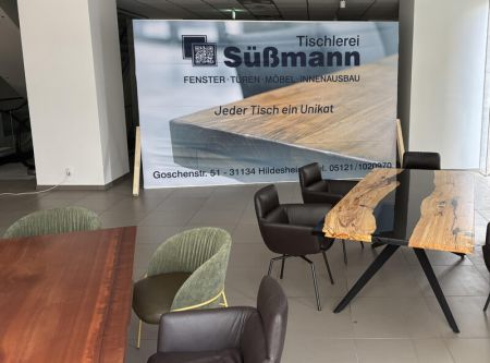 tisch mit resin unstharz und echtholz